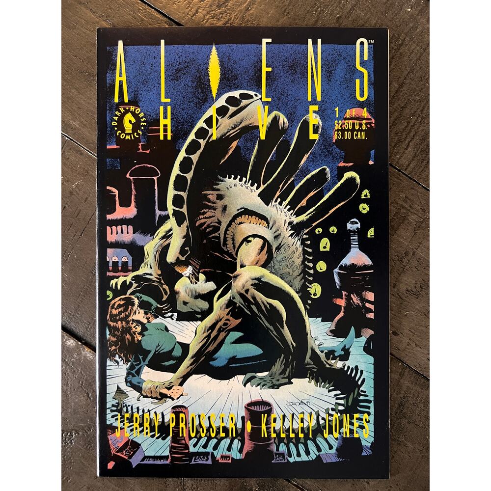 VINTAGE 1992 Dark Horse "ALIENS HIVE" #1 (of 4) - M - FIRST ISSUE